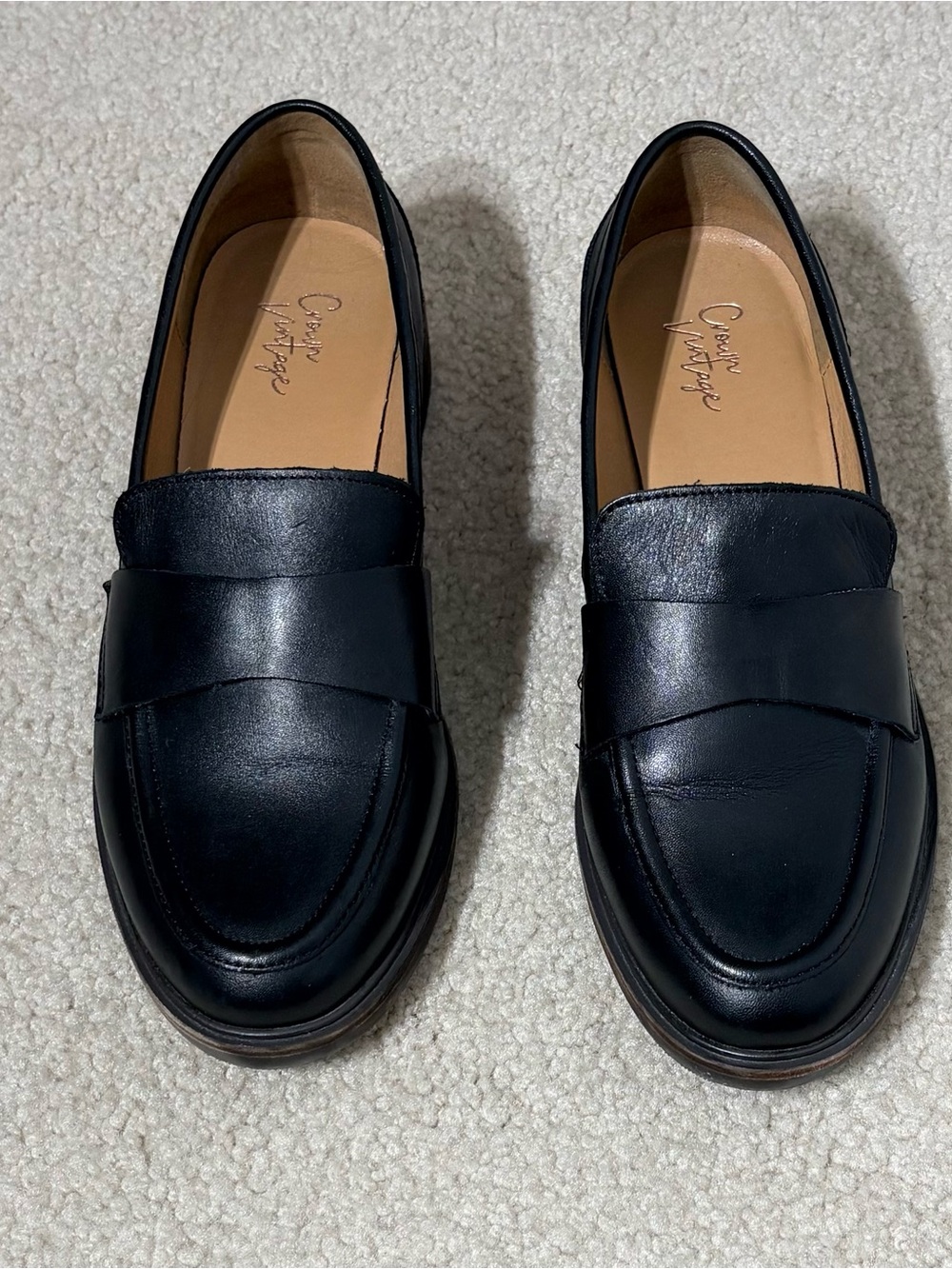 Crown Vintage Black Leather Women's Penny Loafers